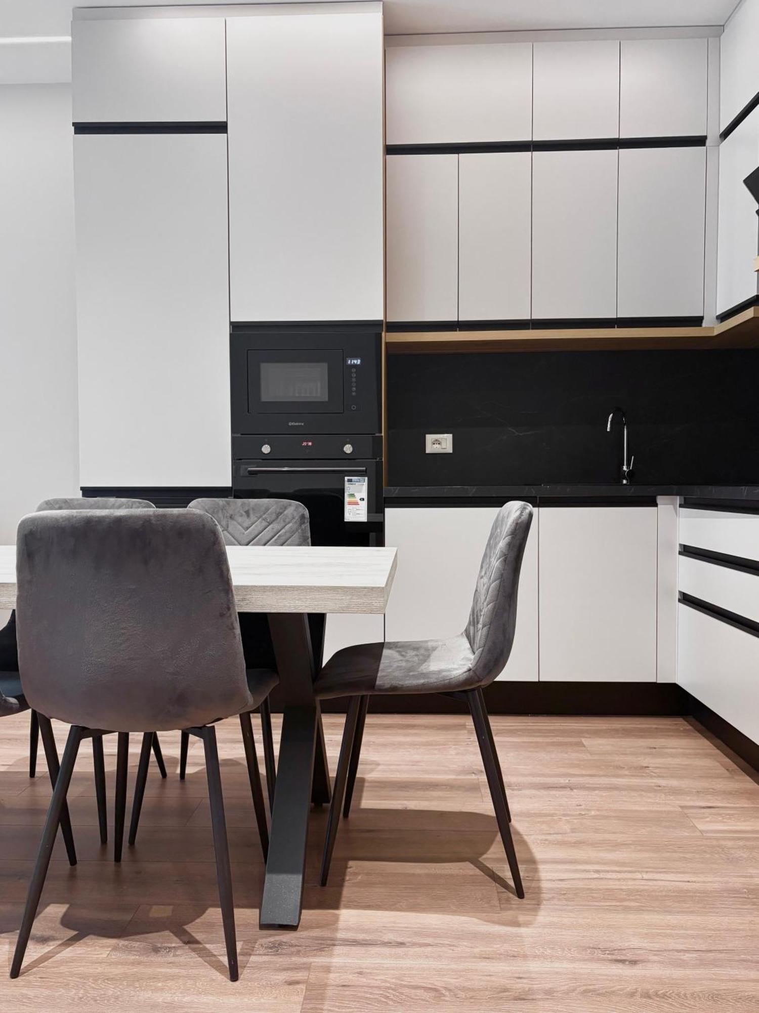 Blue Boutique 1 Apartment Tirana