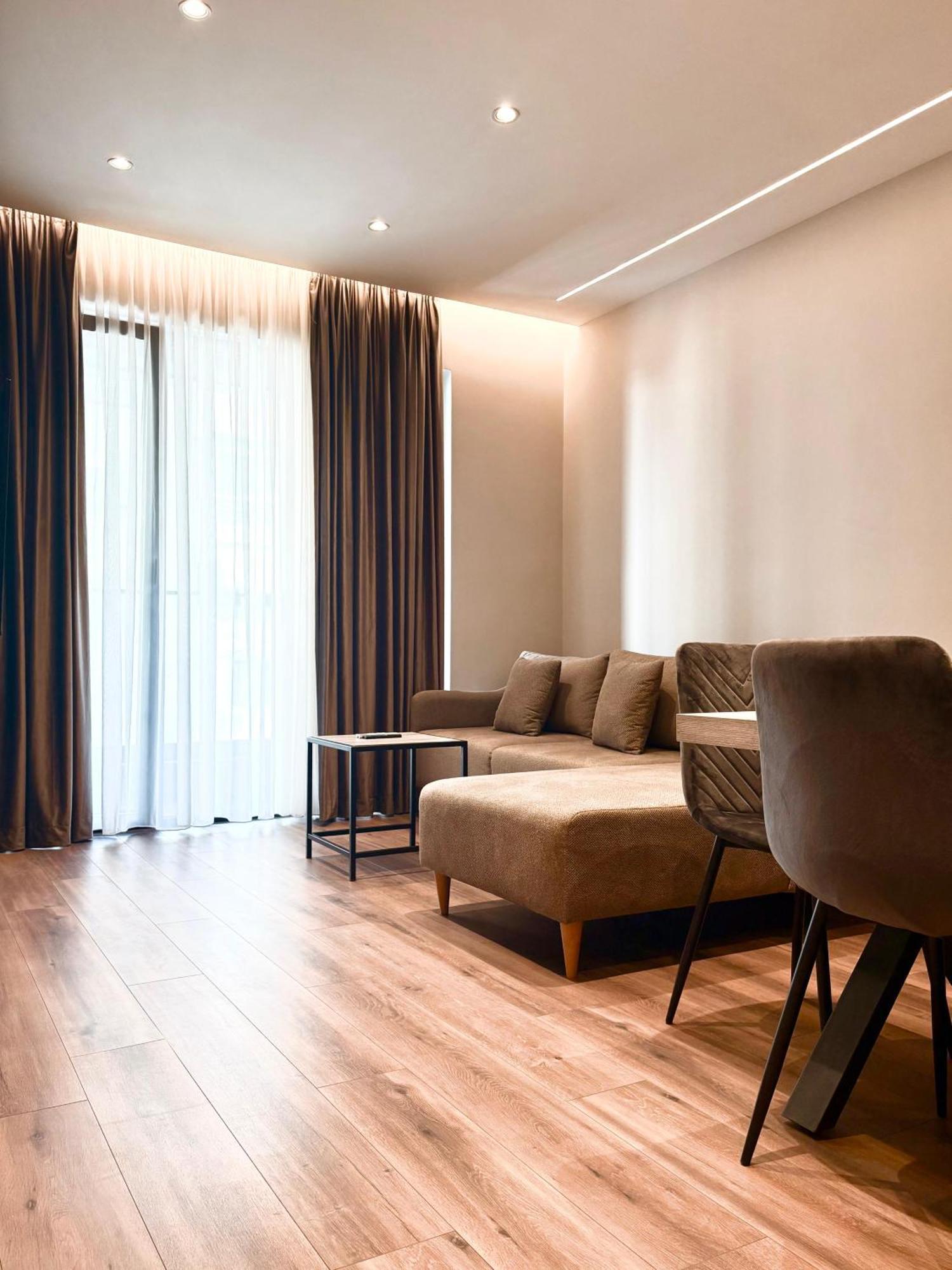 Blue Boutique 1 * Tirana